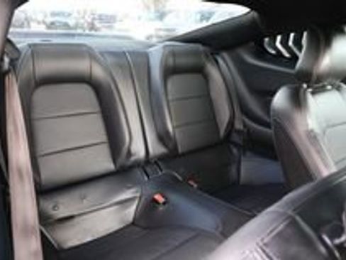 Used 2020 Ford Mustang Premium image 9