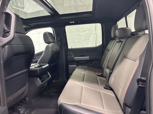 Used 2025 Ford F150 Lariat w/ Equipment Group 501A Mid image 46