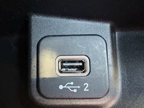 Used 2023 Jeep Gladiator Sport AWD/4WD image 23