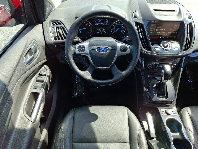 Used 2015 Ford Escape Titanium w/ Equipment Group 301A FWD image 11