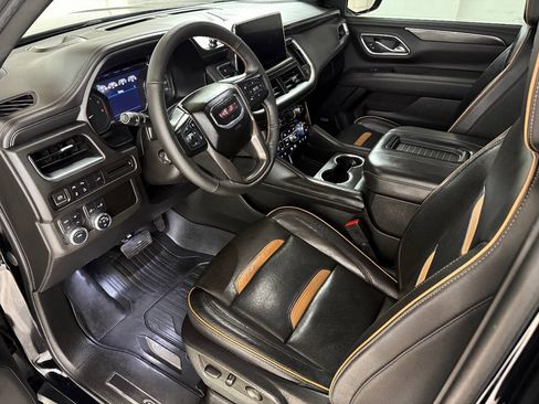 Used 2021 GMC Yukon XL AT4 w/ Rear Media and Nav Package AWD/4WD image 51
