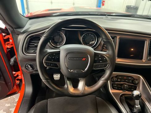 Used 2021 Dodge Challenger R/T Scat Pack w/ Plus Package RWD image 11