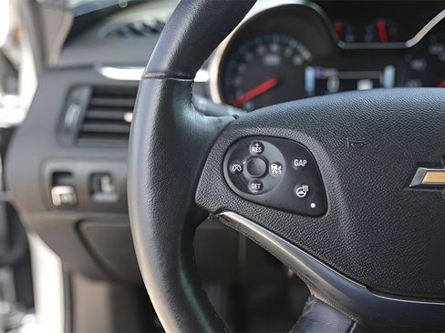 Used 2020 Chevrolet Impala Premier w/ Premier Confidence Package image 13