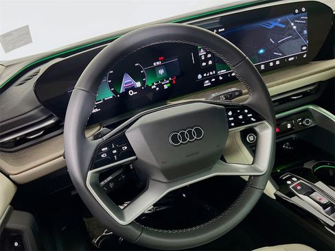New 2025 Audi Q5 Premium image 11