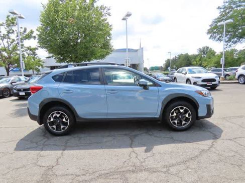 Used 2019 Subaru Crosstrek 2.0i Premium w/ Moonroof Package AWD/4WD image 4