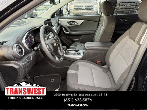 Used 2023 Chevrolet Blazer LT w/ Driver Confidence Package image 5