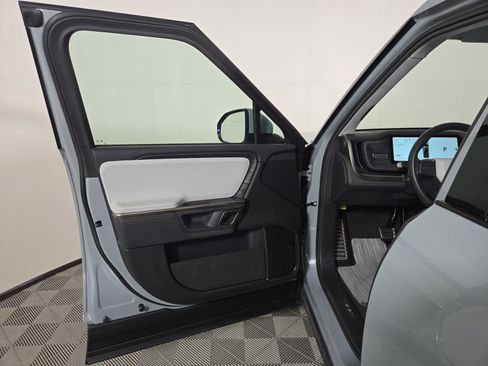 Used 2024 Rivian R1T Adventure AWD/4WD image 16