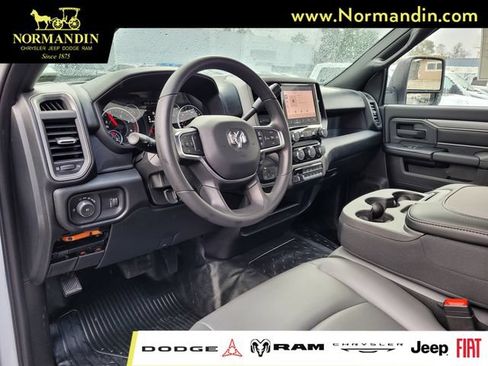 New 2026 RAM 5500 Tradesman AWD/4WD image 8