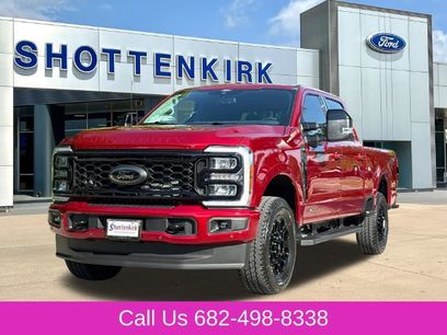 New 2026 Ford F250 Lariat w/ Black Appearance Package