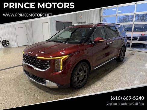 Used 2025 Kia Carnival SX image 1