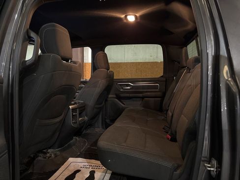 Used 2019 RAM 1500 Big Horn image 31