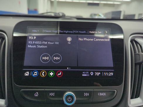 Used 2025 Chevrolet Malibu LT FWD image 22