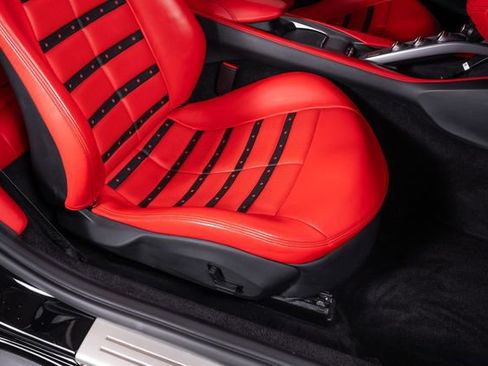 Used 2019 Ferrari Portofino RWD image 58