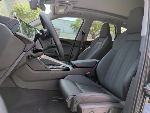 Used 2026 Audi Q5 Prestige AWD/4WD image 16