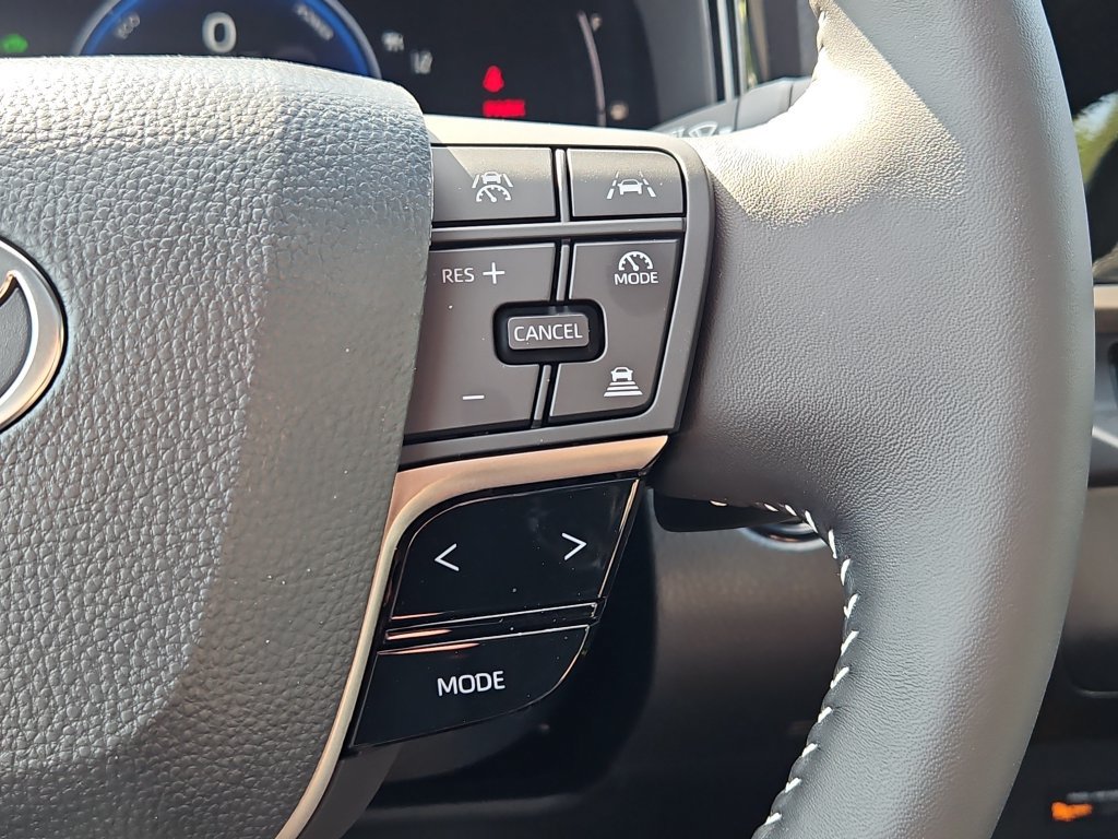 New 2026 Toyota Camry Hybrid AWD/4WD image 16