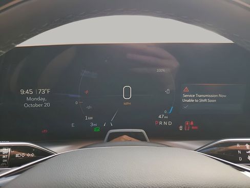 New 2026 Cadillac Vistiq Sport image 38