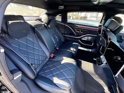 Certified 2024 Mercedes-Benz Maybach S 580 4MATIC image 20