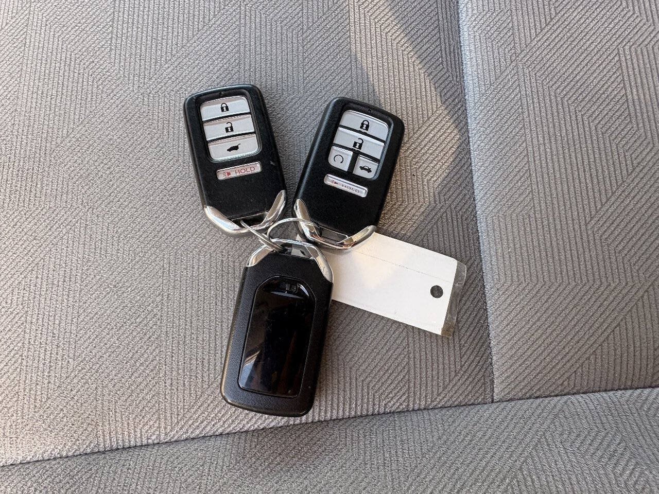 Used 2019 Honda Pilot LX image 36
