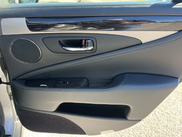 Used 2014 Lexus LS 460 w/ Comfort Package RWD image 24