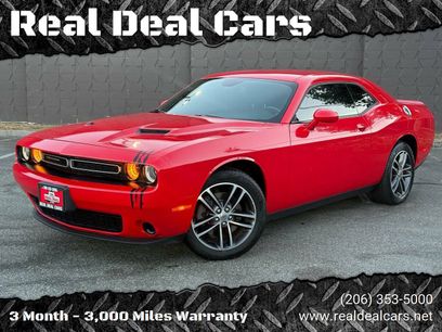 Used 2019 Dodge Challenger SXT