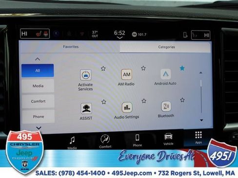 New 2026 Chrysler Pacifica Select image 23