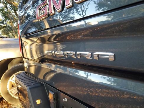 Used 2020 GMC Sierra 1500 AT4 w/ AT4 Premium Package image 7