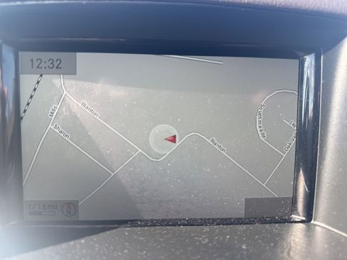 Used 2015 Mercedes-Benz GL 450 4MATIC image 18