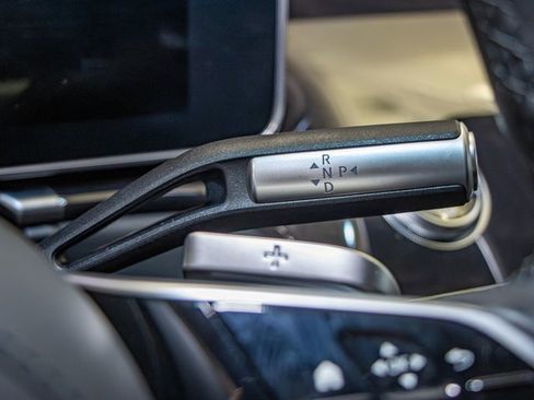 Certified 2024 Mercedes-Benz S 500 4MATIC image 19