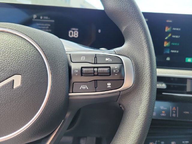 New 2026 Kia K5 LXS FWD image 16
