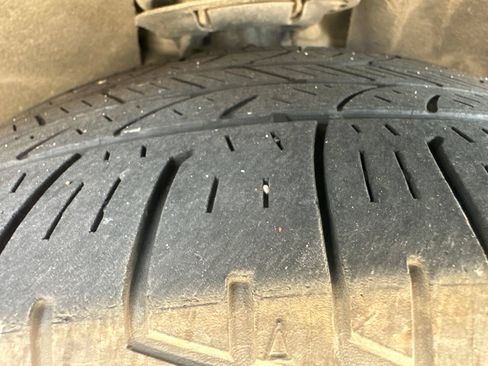 Used 2021 Ford Edge SEL FWD image 4