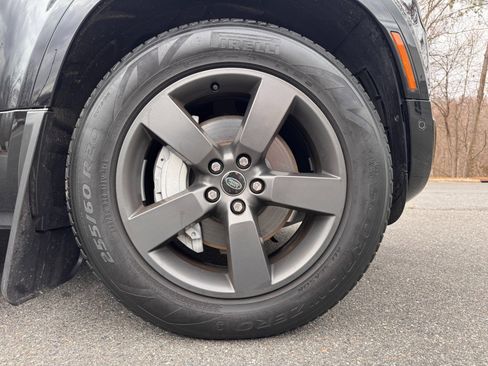 Used 2023 Land Rover Defender 110 X-Dynamic SE image 64