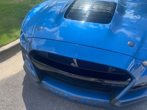 Used 2021 Ford Mustang Shelby GT500 w/ Technology Package RWD image 6