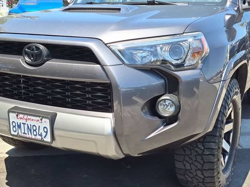 Used 2019 Toyota 4Runner TRD Off-Road Premium AWD/4WD image 23