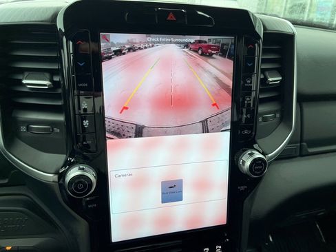 New 2026 RAM 2500 Big Horn AWD/4WD image 17