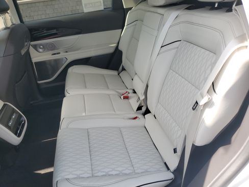 New 2026 Lincoln Nautilus Black Label AWD/4WD image 30