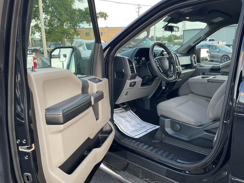 Used 2020 Ford F150 XLT image 10