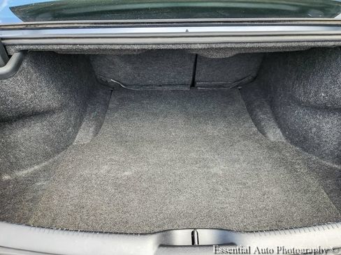 Used 2019 Chrysler 300 S w/ 300S Alloy Edition RWD image 20