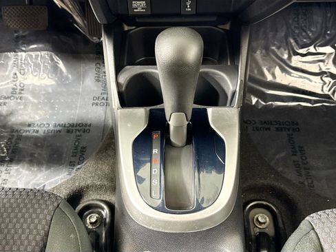 Used 2019 Honda Fit LX image 18