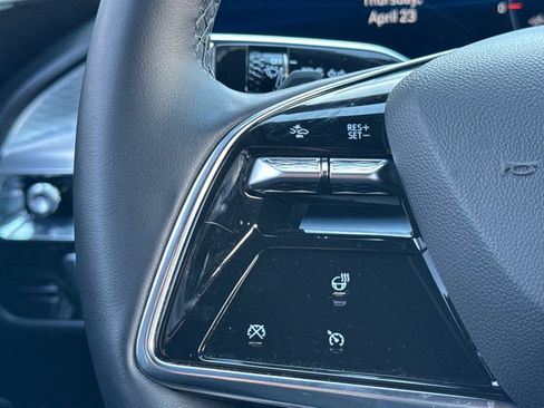 Certified 2024 Cadillac Lyriq Sport RWD image 33