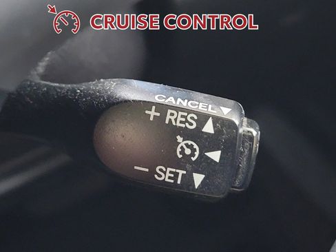 Used 2014 Toyota Avalon XLE Touring image 22