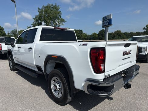 Used 2026 GMC Sierra 2500 Pro w/ 1SA Pro Safety Plus Package AWD/4WD image 7