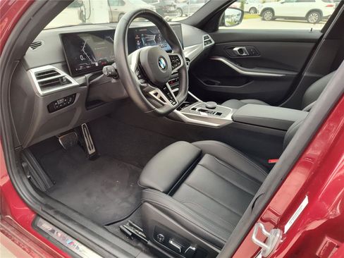 Certified 2025 BMW 330i 330i image 2