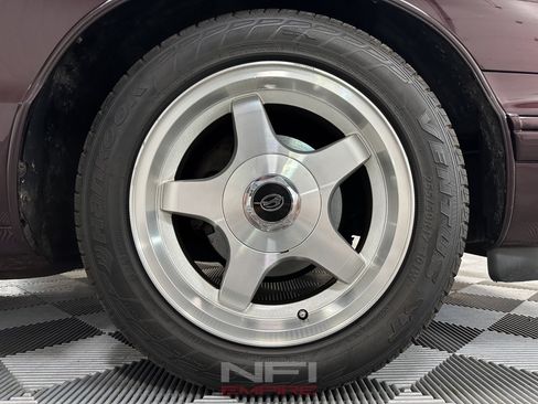 Used 1995 Chevrolet Impala SS RWD image 16
