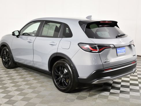 Used 2026 Honda HR-V Sport image 8