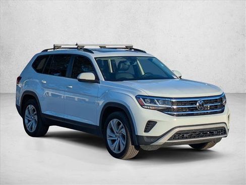 Used 2022 Volkswagen Atlas SE FWD image 3