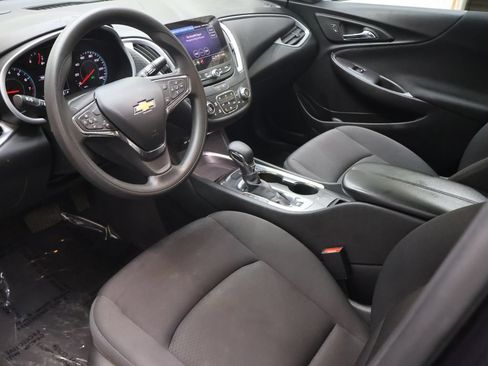 Used 2023 Chevrolet Malibu LT FWD image 17