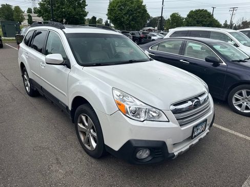 Used 2014 Subaru Outback 2.5i Limited AWD/4WD image 21