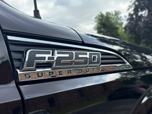 Used 2014 Ford F250 Lariat w/ Chrome Package AWD/4WD image 39