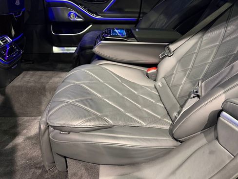 Used 2021 Mercedes-Benz Maybach S 580 4MATIC image 84