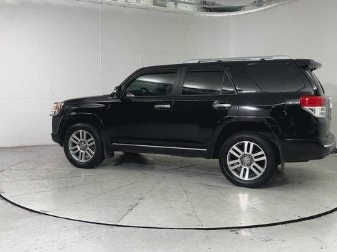Used 2013 Toyota 4Runner Limited image 4